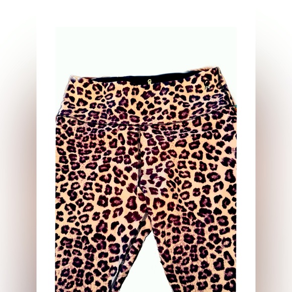 Good American Cheetah Core Strength High Waist Leggings GA Size 4 (XL) - Picture 8 of 10